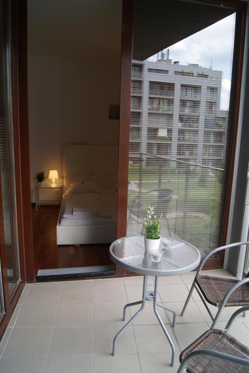 Triton Apartments Βαρσοβία Εξωτερικό φωτογραφία